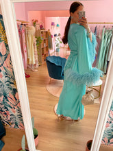 Carica l'immagine nel visualizzatore di Gallery, Abito Satinato Peacock