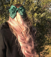 Carica l'immagine nel visualizzatore di Gallery, fiocco verde jupes and more