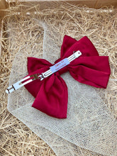 Carica l'immagine nel visualizzatore di Gallery, Fiocchi in raso, realizzati a mano, nella dimensione Maxi.