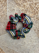 Carica l'immagine nel visualizzatore di Gallery, Elastici in tessuto tartan realizzati a mano, disponibili nella dimensione Midi e Maxi. Disponibili in tanti colori.