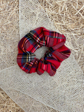 Carica l'immagine nel visualizzatore di Gallery, Elastici in tessuto tartan realizzati a mano, disponibili nella dimensione Midi e Maxi. Disponibili in tanti colori.