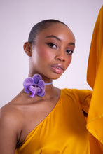 Carica l'immagine nel visualizzatore di Gallery, ORCHID CHOKER
