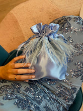Carica l&#39;immagine nel visualizzatore di Gallery, Abito Sirena Azzurro Paillettes
