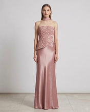 Load image into Gallery viewer, Abito Satin Malva Corpino Lavorato
