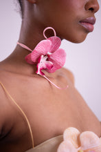 Carica l'immagine nel visualizzatore di Gallery, ORCHID CHOKER
