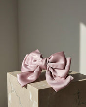 Carica l'immagine nel visualizzatore di Gallery, Hairbows
