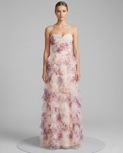 Load image into Gallery viewer, Abito Balze Tulle Panna Fantasia Floreale
