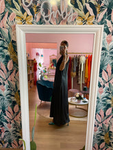 Load image into Gallery viewer, Abito Maxi Scollo Halter Grigio Antracite
