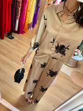 Carica l&#39;immagine nel visualizzatore di Gallery, Set Camicia Pantalone Satin Paillettes Champagne
