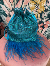 Carica l&#39;immagine nel visualizzatore di Gallery, Candy Bag Paillettes e Boa Turchese
