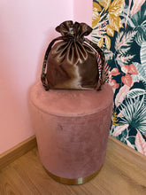 Carica l&#39;immagine nel visualizzatore di Gallery, Candy Bag Raso Cioccolato

