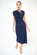 Carica l&#39;immagine nel visualizzatore di Gallery, Tubino Blu Navy Dettaglio Oro
