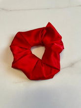 Carica l&#39;immagine nel visualizzatore di Gallery, Pink Box &quot;Ti voglio bene!&quot;
