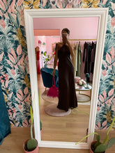 Load image into Gallery viewer, Abito Satin Marrone Pizzo
