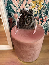 Carica l&#39;immagine nel visualizzatore di Gallery, Candy Bag Ciniglia Animalier
